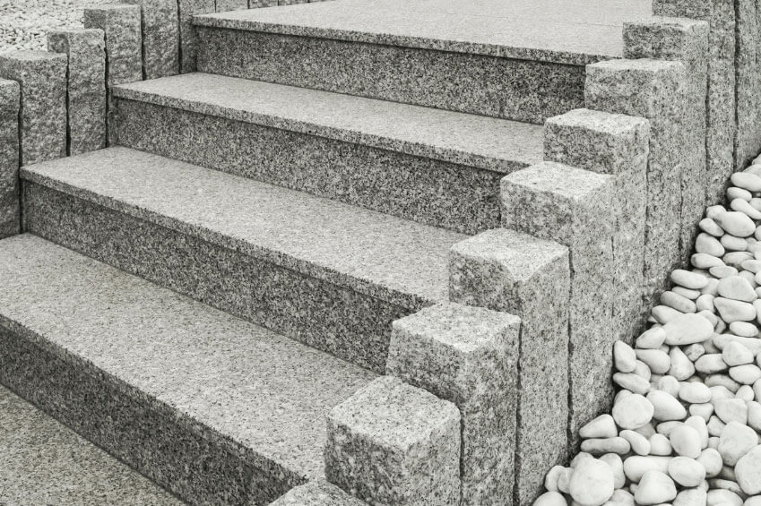 schody granitowe jak montować